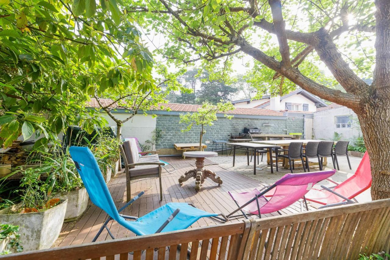 Le Doolie'S Biarritz - Siquijor Chambre Privee - Garden - Lounge Dış mekan fotoğraf